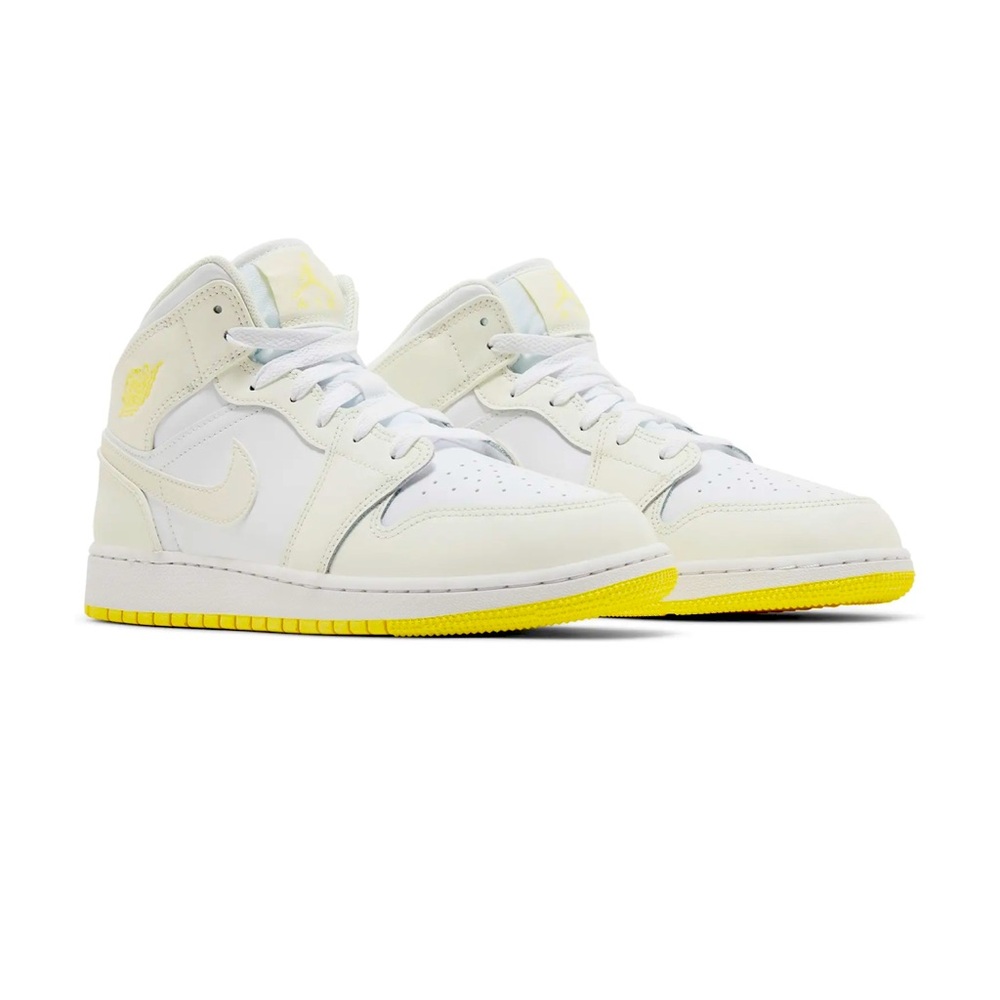 **NEW** Air Jordan 1 Mid GS 'Sail Light Laser yellow NEW!!